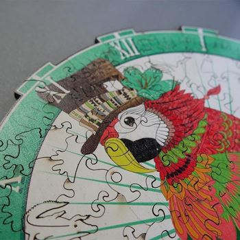 Obrázek z Dřevěné zvířecí puzzle - papoušek 