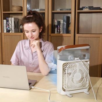 Obrázek z Stolní ventilátor s mlhou 