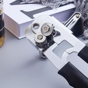 Obrázek Kovový otvírák na konzervy s kličkou