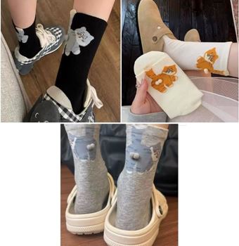 Obrázek z Vtipné ponožky s kočičím zadkem 3D - bílé 