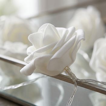 Obrázek z LED světelný řetěz na baterie s růžičkami – 20 květů 