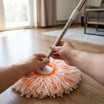 Obrázek z Prachový mop s otočnou hlavicí o 360° 